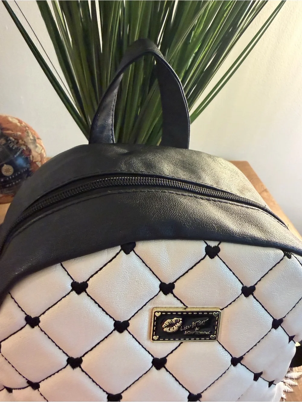 Betsey Johnson luv betsey